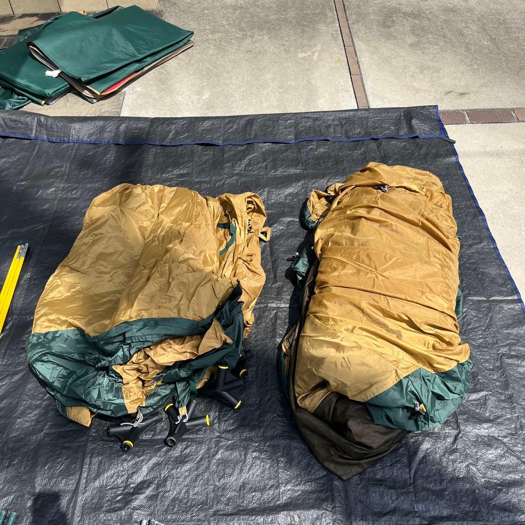 ラウンドスクリーン2ルームハウス