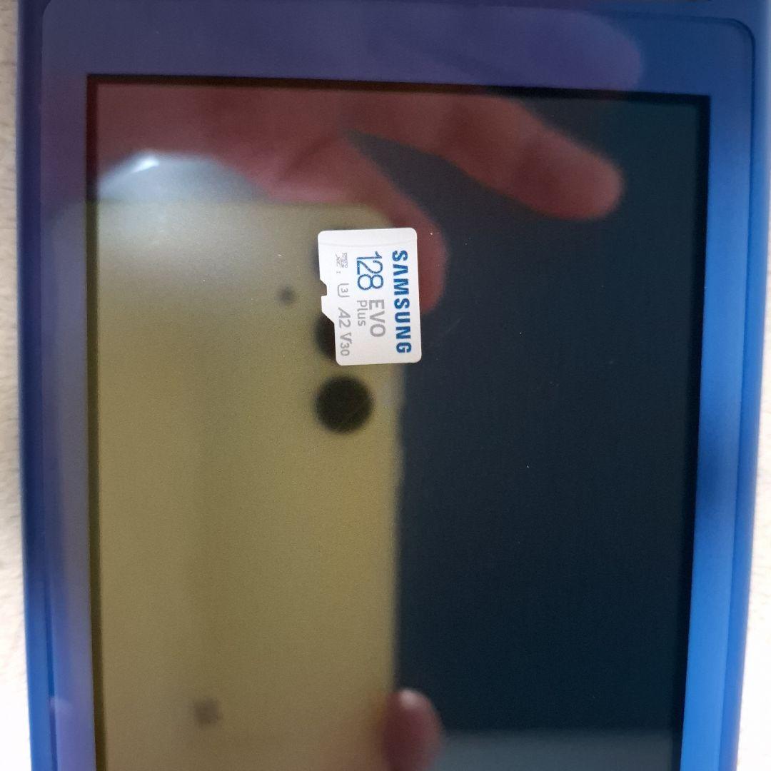 Nintendo Switch Lite 青 (ぽて様予約済み商品)