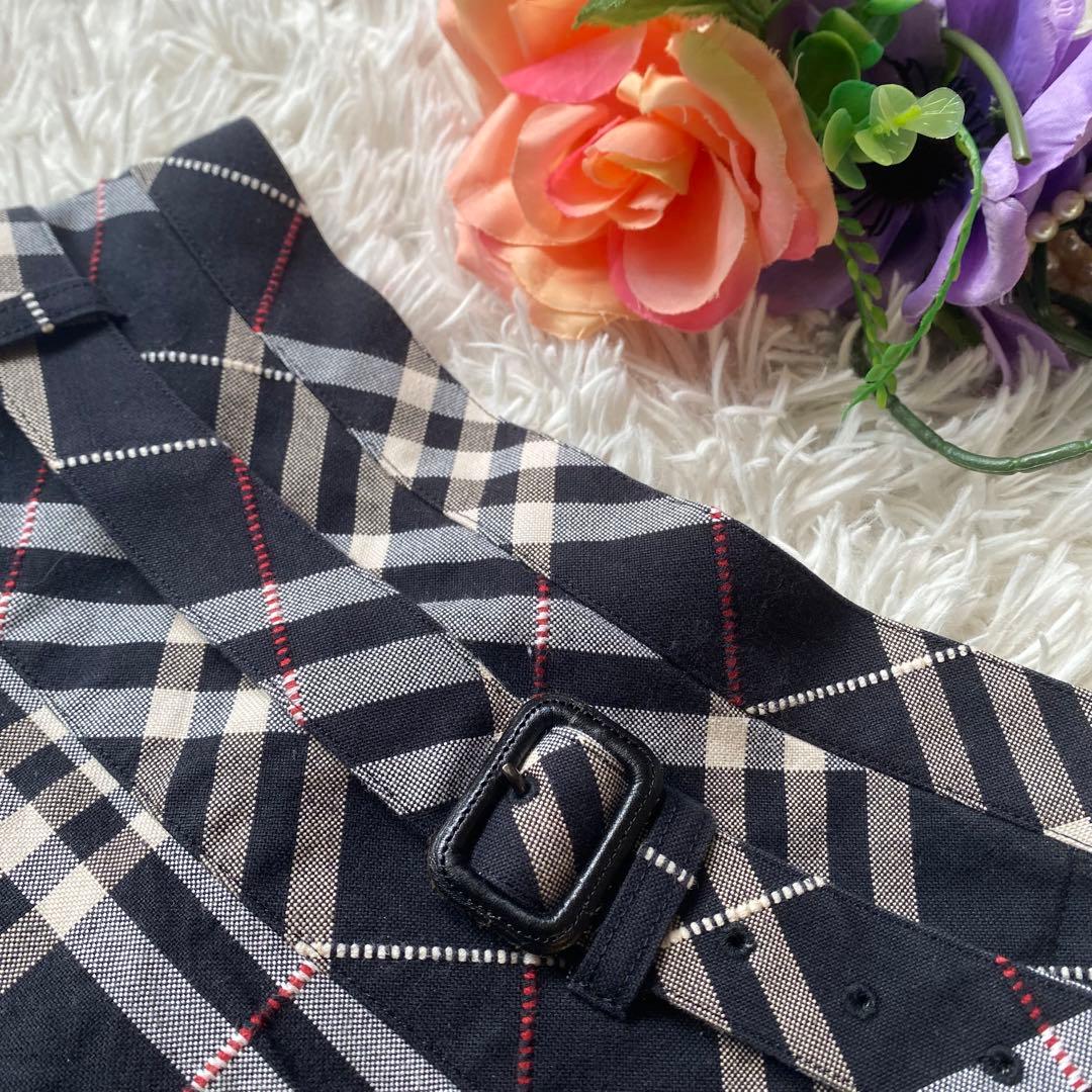 美品Burberryバーバリー卒服4点ブレザー・スカート・ブラウス・リボン150