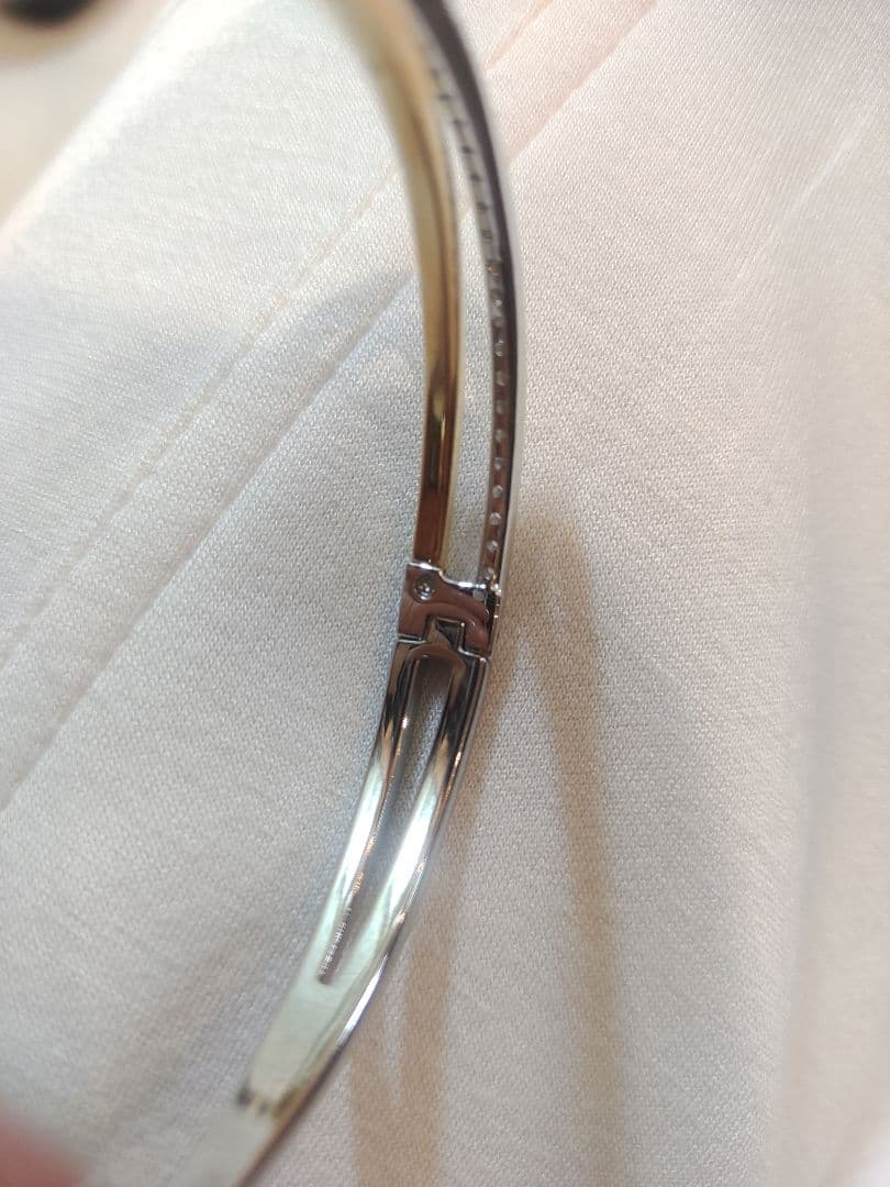 美品　Swarovski Hyperbola バングル