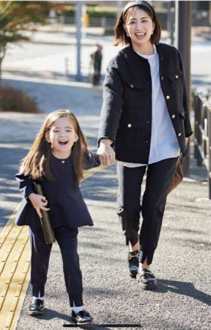 美品　UNFILO ツイード ノーカラージャケット M 濃紺