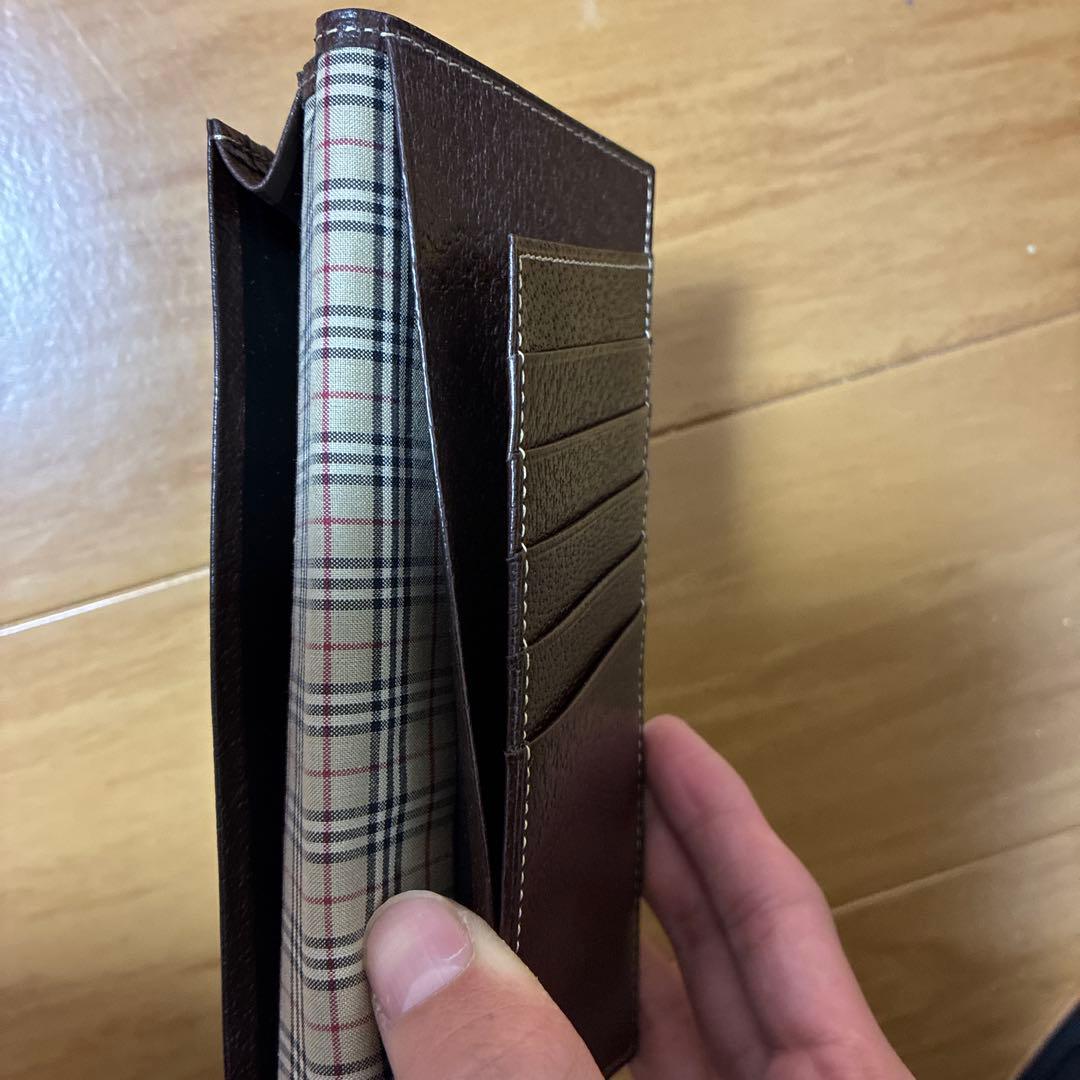 と*ん様 BURBERRY ブラウン 二つ折り財布　新品未使用
