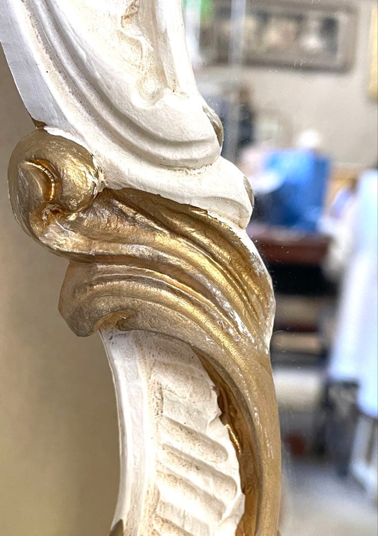 す*る様 イタリー製 壁掛け鏡 アンティーク調 クラシックオーバル型 ゴールド/