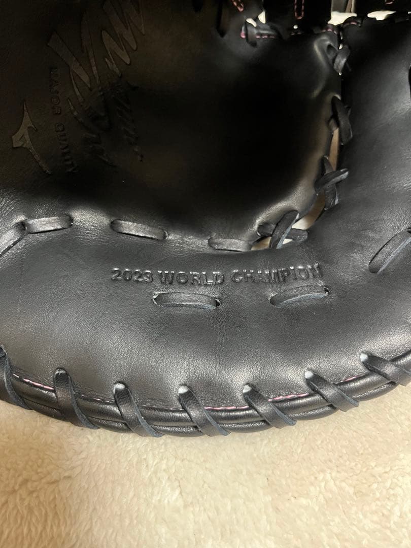 ミズノプロ　軟式　一塁手用　ファーストミット　グラブ　ソフトバンク・山川型