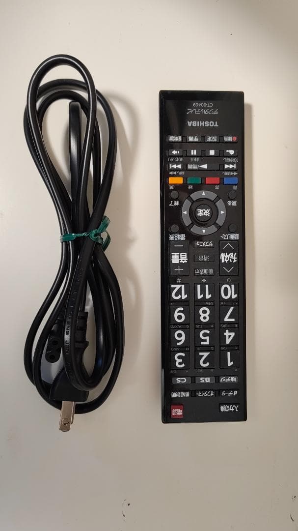 【2019年製】TOSHIBA32インチ液晶テレビ　32S22