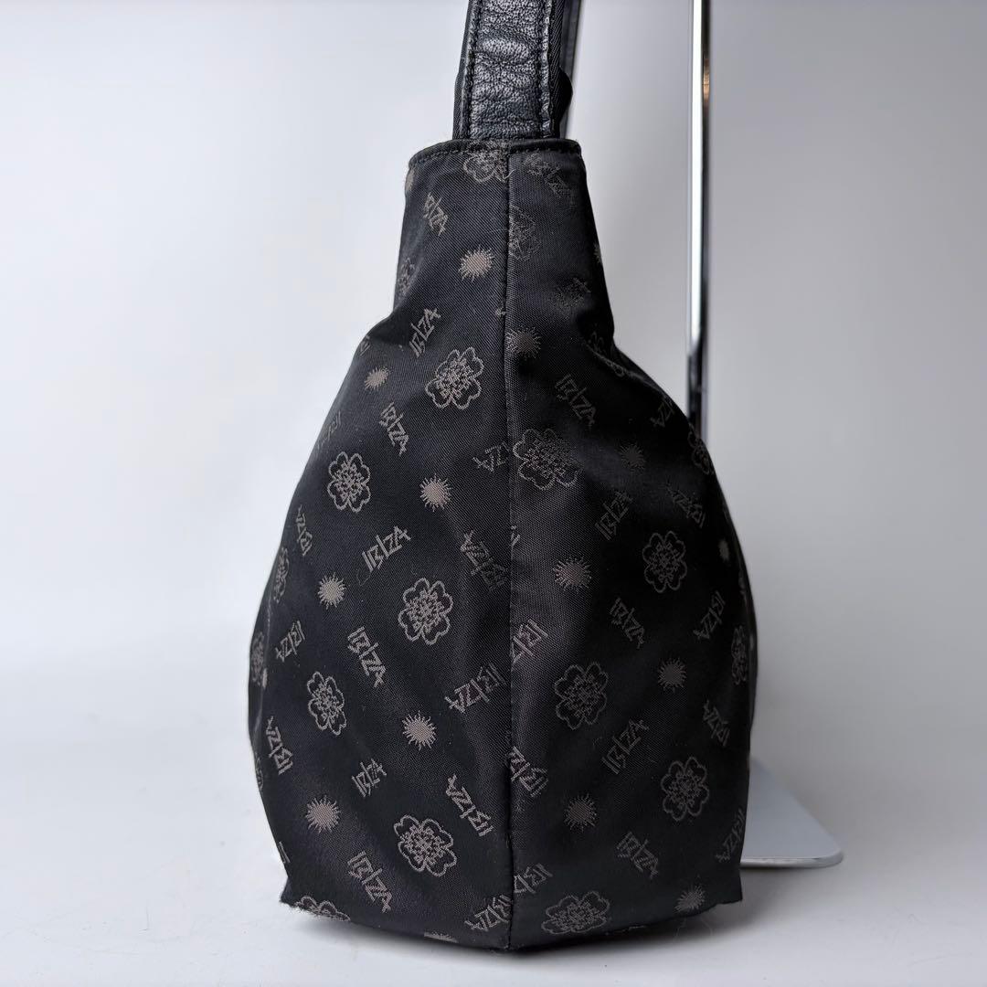 hanawarangasuki イビサロゴナイロンショルダーバックモノグラ