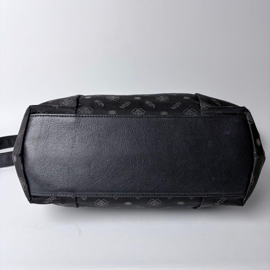 hanawarangasuki イビサロゴナイロンショルダーバックモノグラ