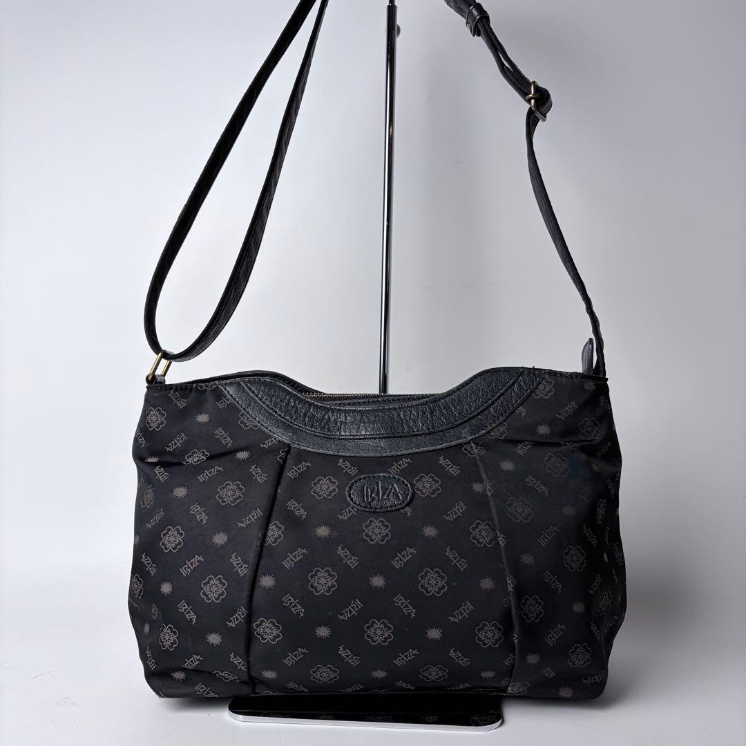hanawarangasuki イビサロゴナイロンショルダーバックモノグラ