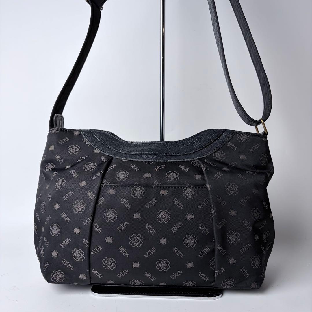 hanawarangasuki イビサロゴナイロンショルダーバックモノグラ