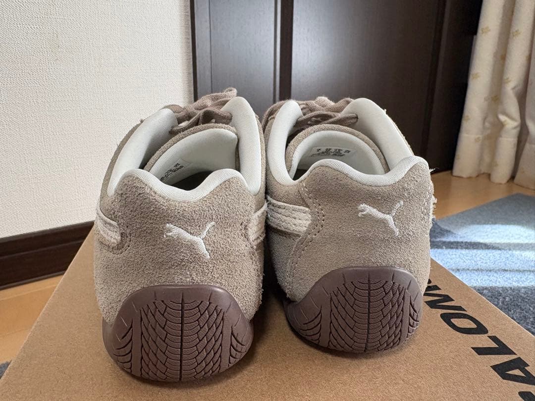 PUMAスピードキャット　ベージュ24cm