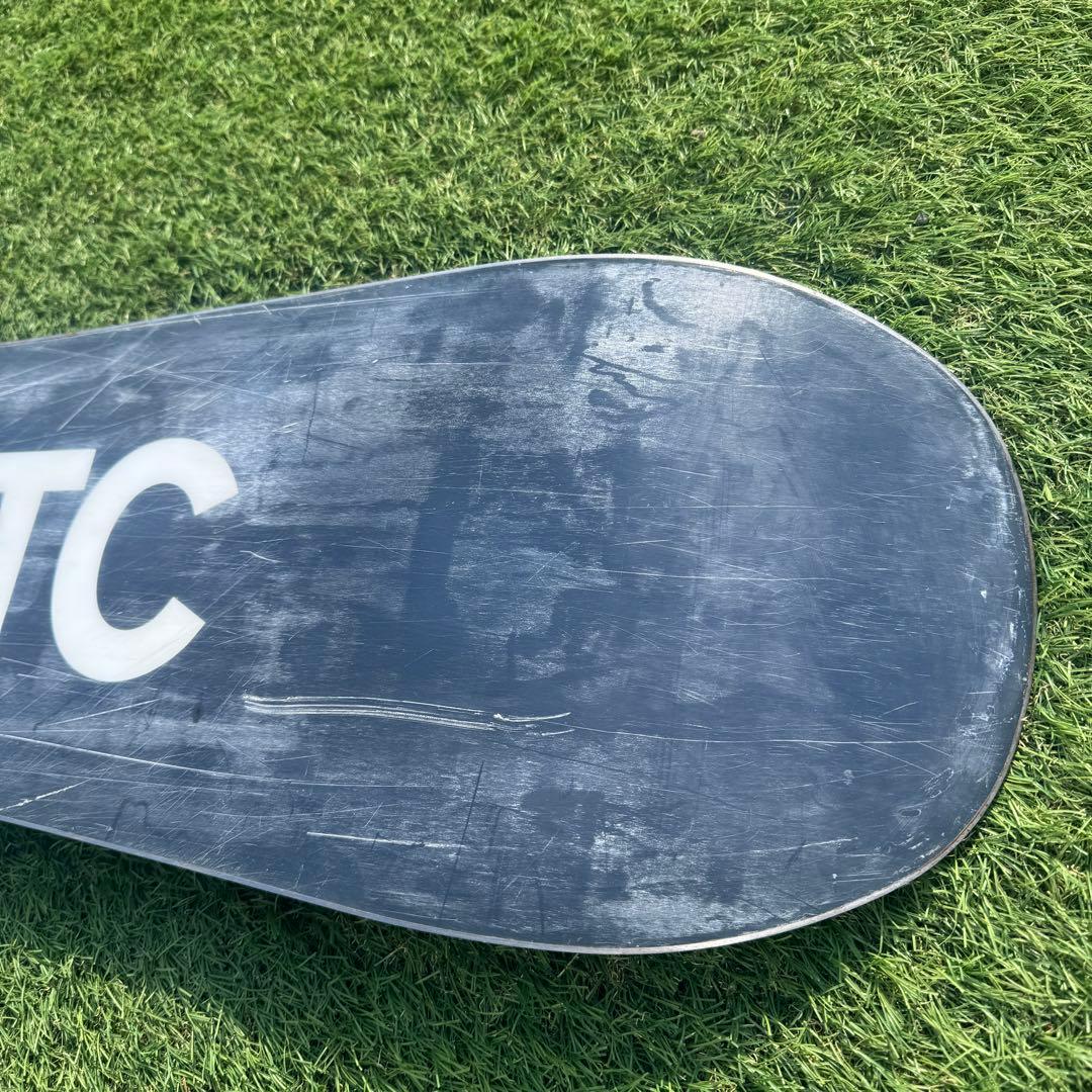 FNTC TNTC 143cm スノーボード