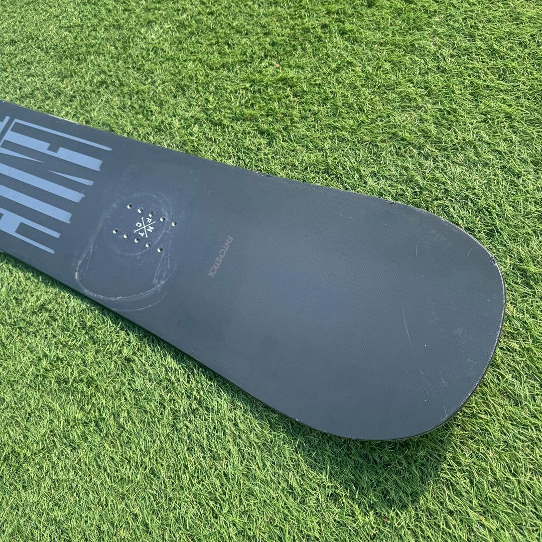 FNTC TNTC 143cm スノーボード