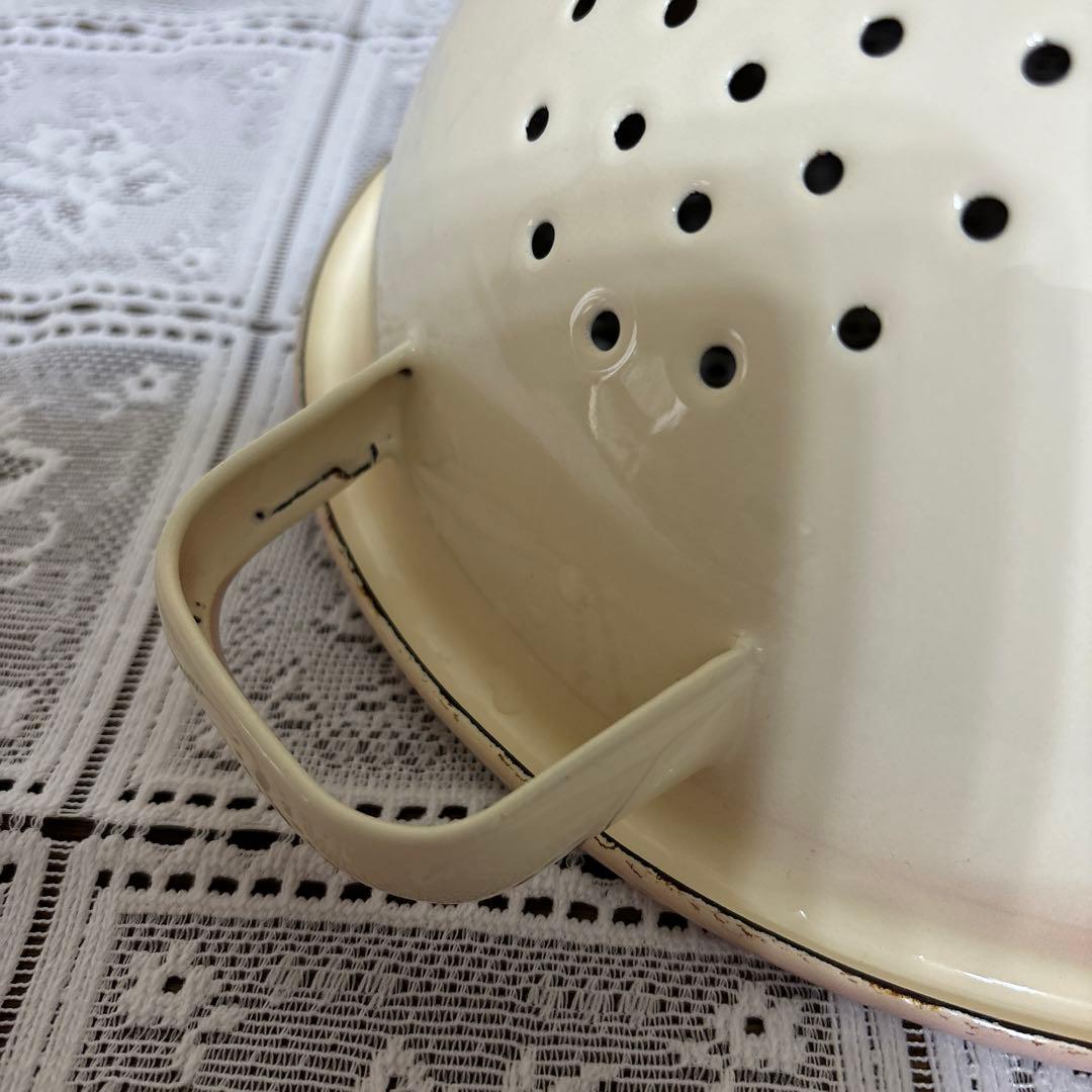 イマン　ダイアナローズ　ホーロー製コランダーＬ