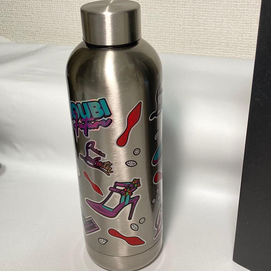 ルブタン・非売品ステンレス水筒・マニキュアセット