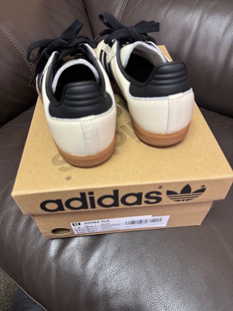 adidas サンバクリーム/ブラック　ブラック紐 超美品　23.5cm