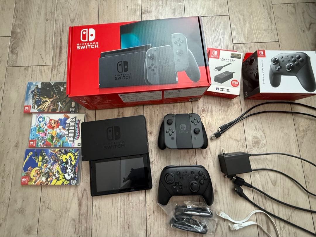 Nintendo Switch 本体 + ゲームソフト3本 +プロコントローラー
