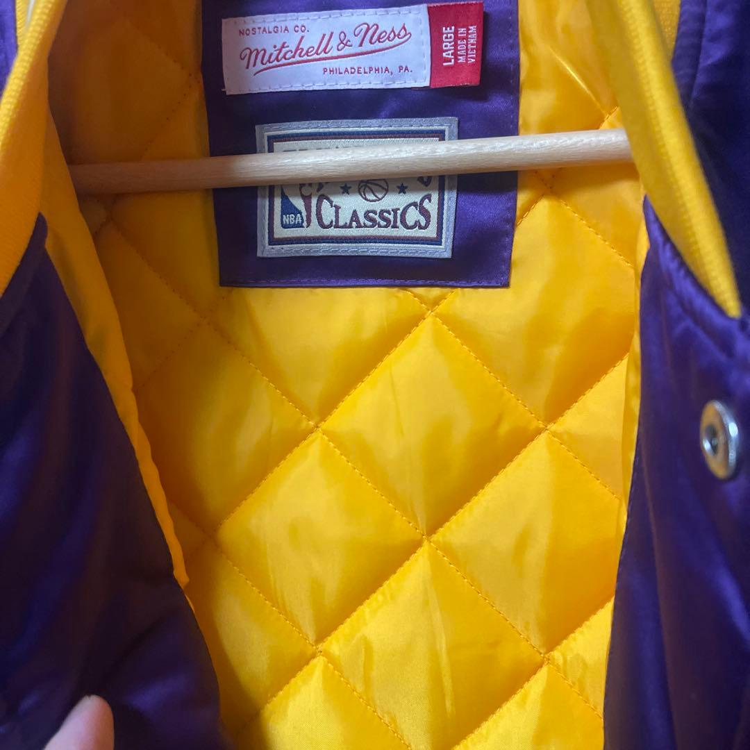 Mitchell & Ness LA Lakers サテン ジャケット サイズL