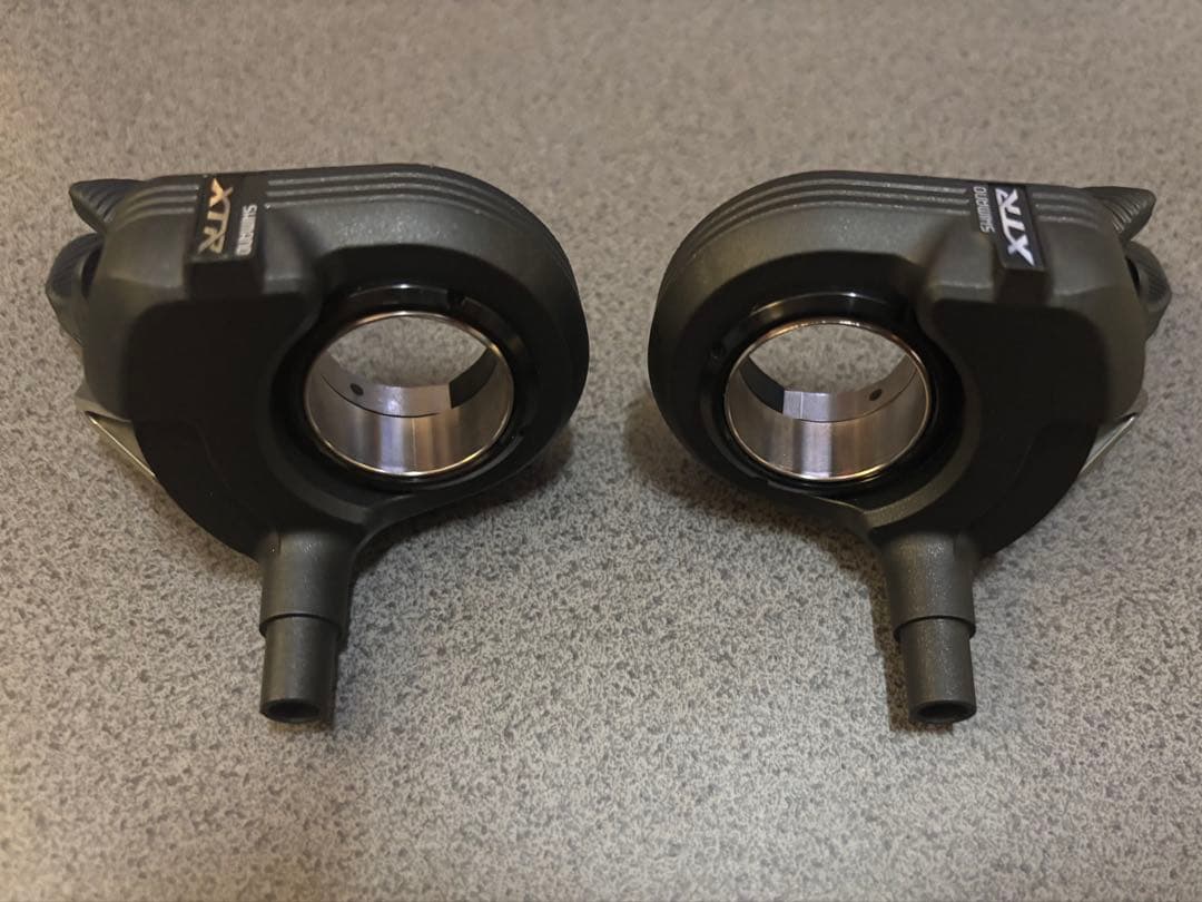 【美品】SHIMANO XTR Di2 SW-M9050 左右セット