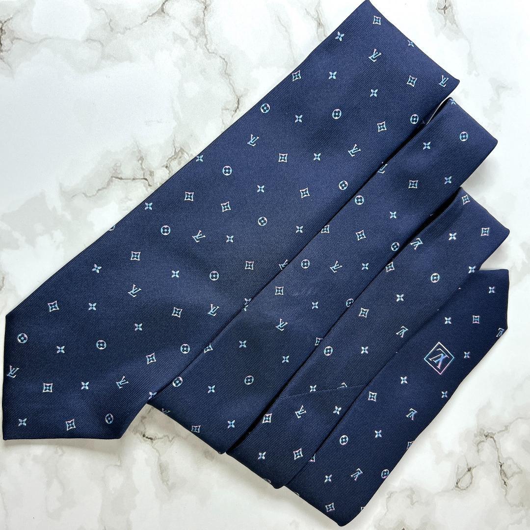 美品　ルイヴィトン　ネクタイ　マルチモノグラム　ビジネス　現行　肉厚　ネイビー