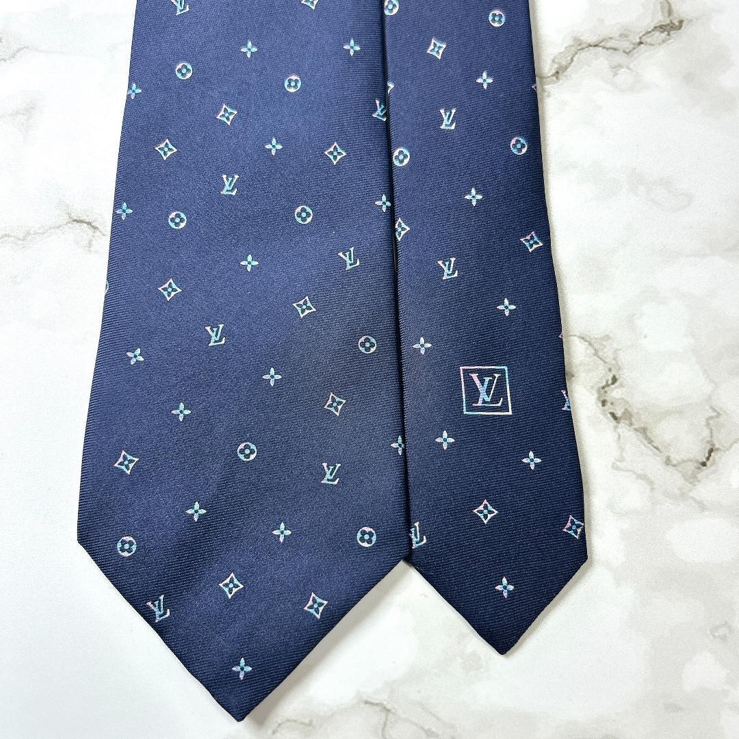美品　ルイヴィトン　ネクタイ　マルチモノグラム　ビジネス　現行　肉厚　ネイビー
