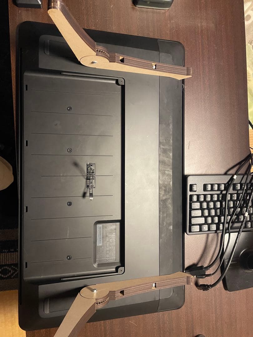 Wacom cintiq pro 24 ペンモデル DTK-2420 スタンド付