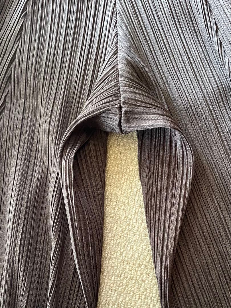 プリーツプリーズ　キュロットスカート