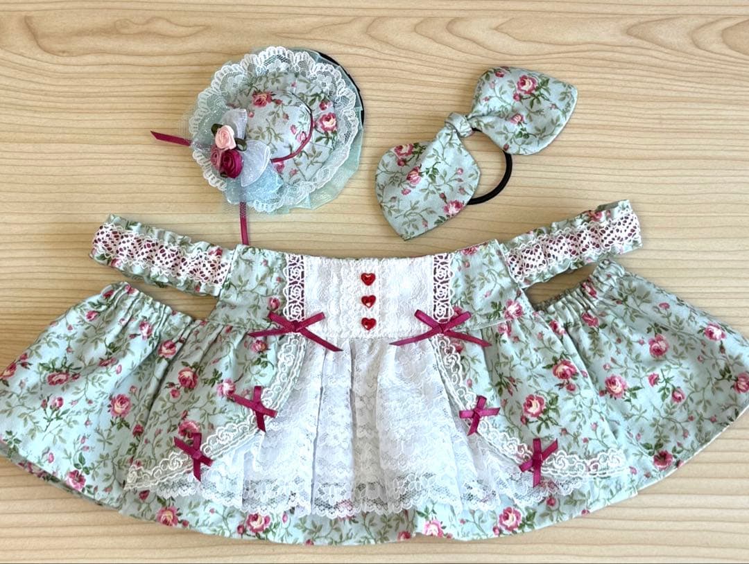 ラボット服　ロリータ風2着組セット　LOVOT ラボットハンドメイド