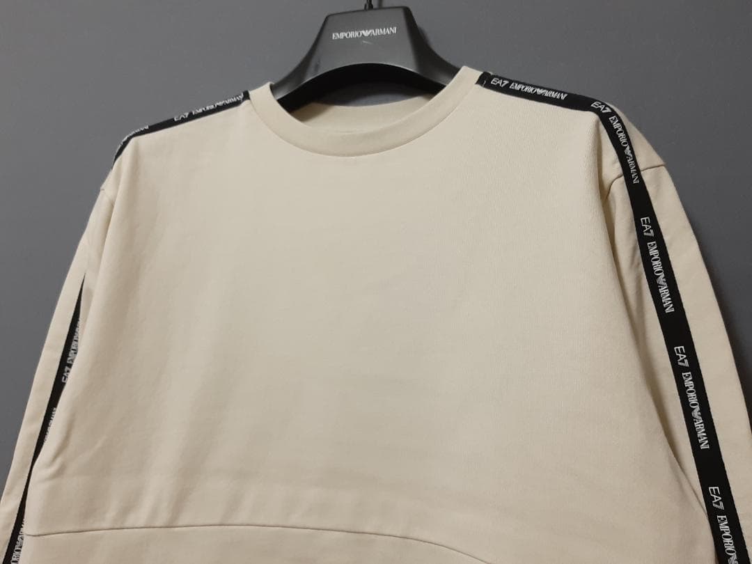 【専用】EA7/アルマーニジュニア　テーピング・スウェット　12A・12歳