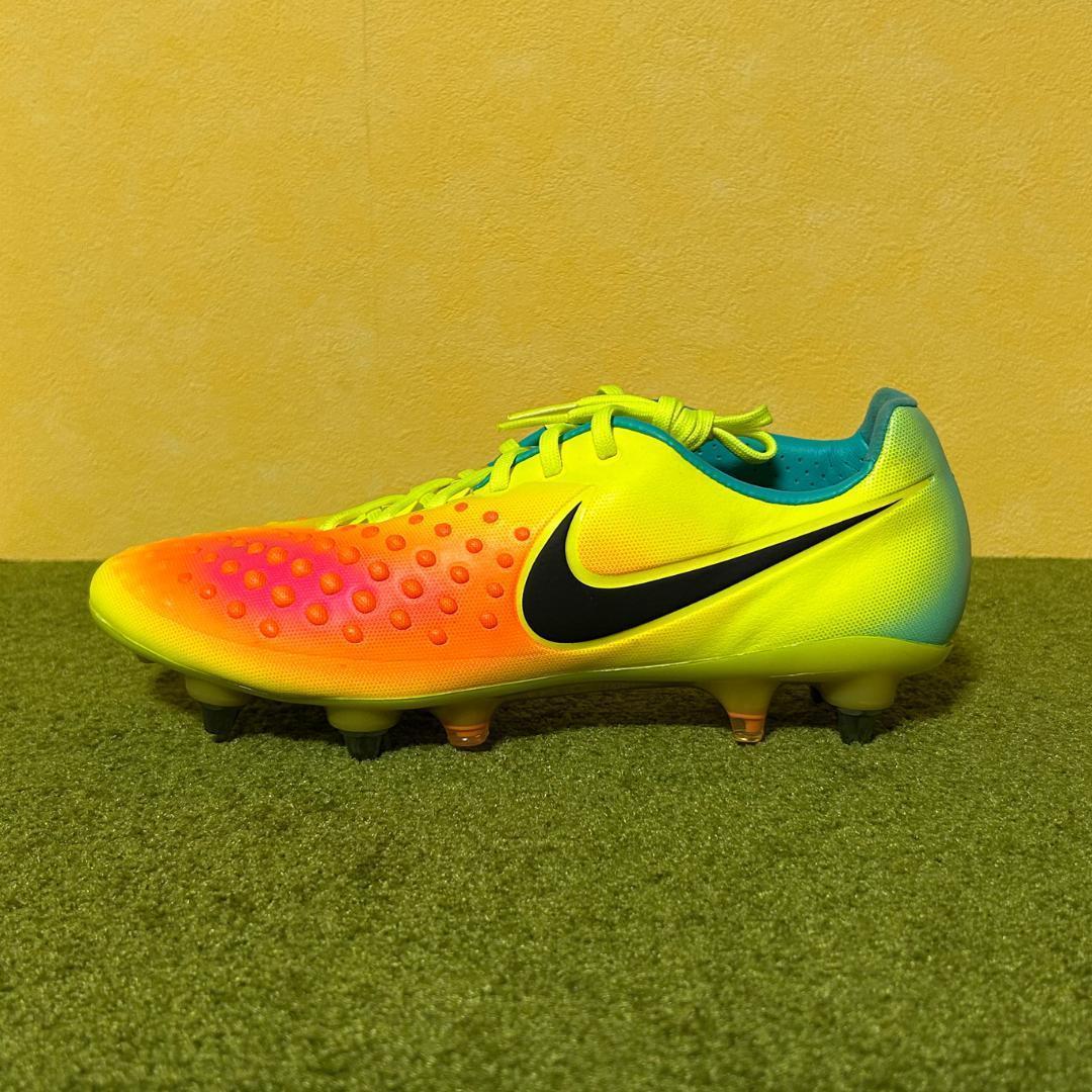 新品 サッカースパイク ナイキ マジスタ 廃盤 レア SG プロ 24.5cm