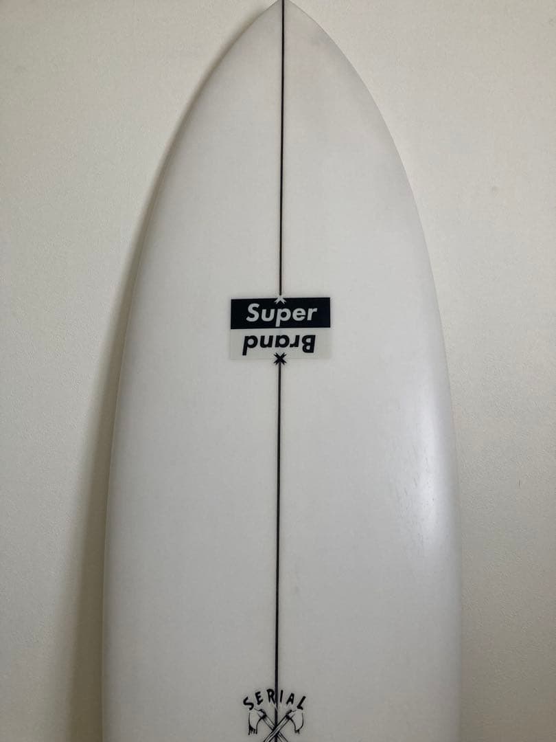 【美品】スーパーブランド サーフボード　シリアルキーラー 5'6\"