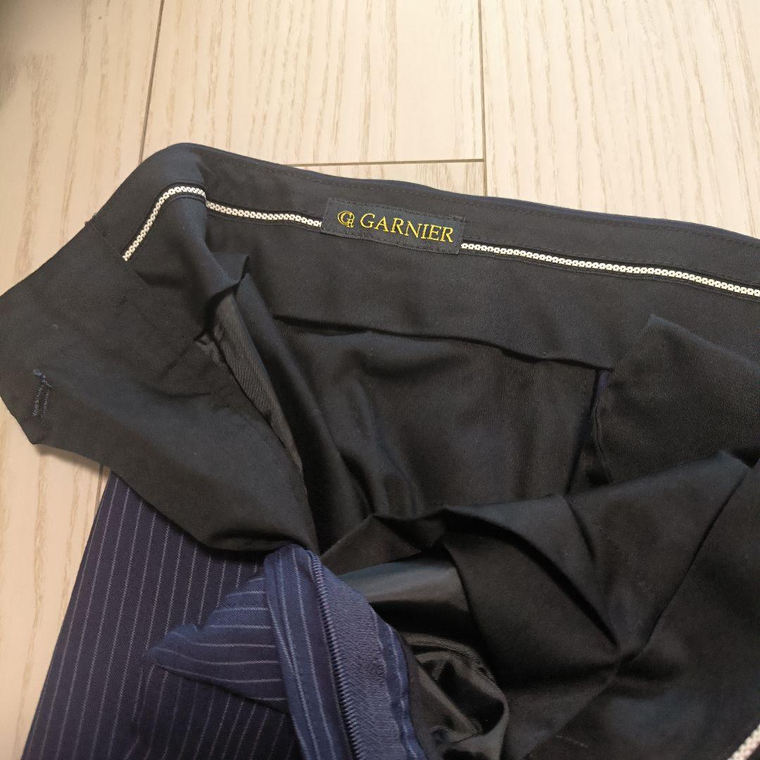 GARNIER ネイビー 3Pスーツ　Lサイズ
