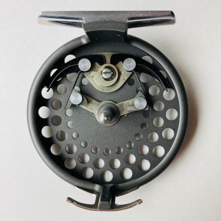 ORVIS CFO Ⅳ フライリール
