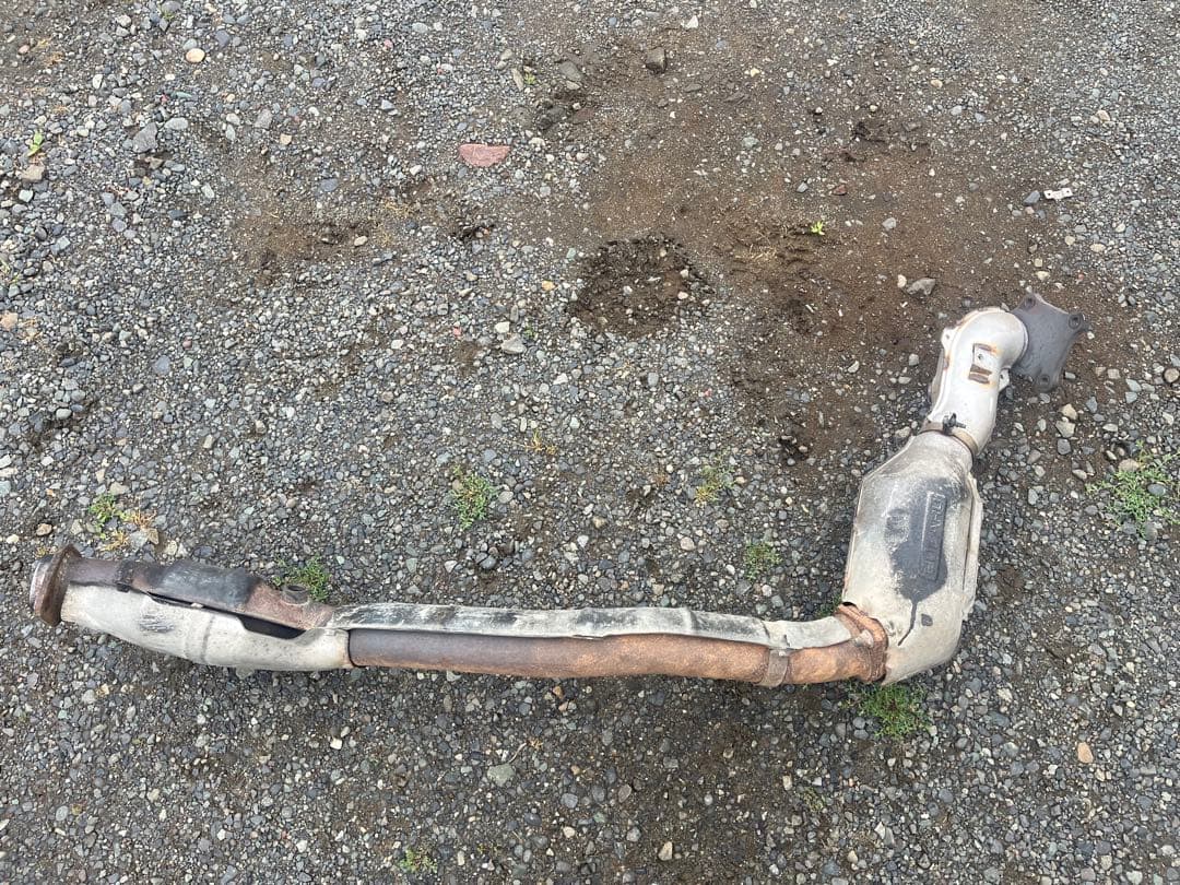 スバルレガシィBL5 純正触媒