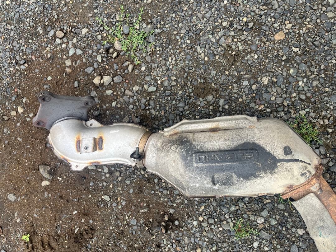 スバルレガシィBL5 純正触媒