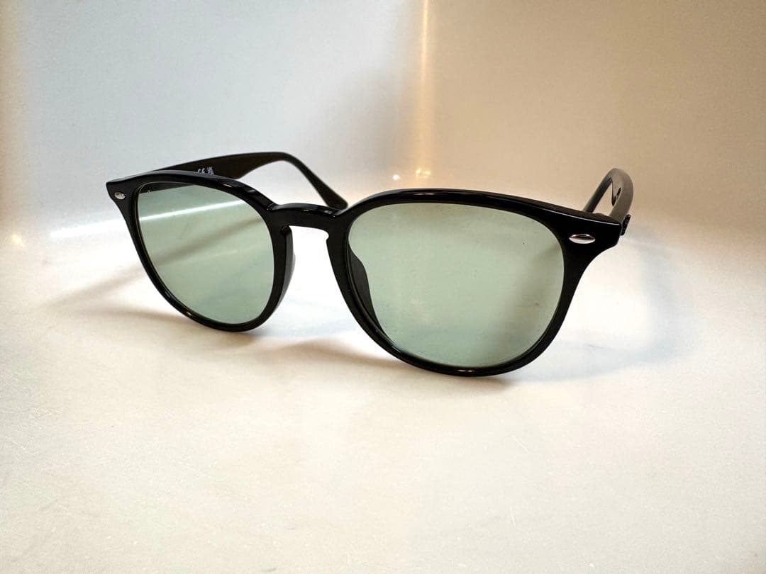 特別値下げ！23日まで！レイバンサングラス　ライトカラー　新品未使用