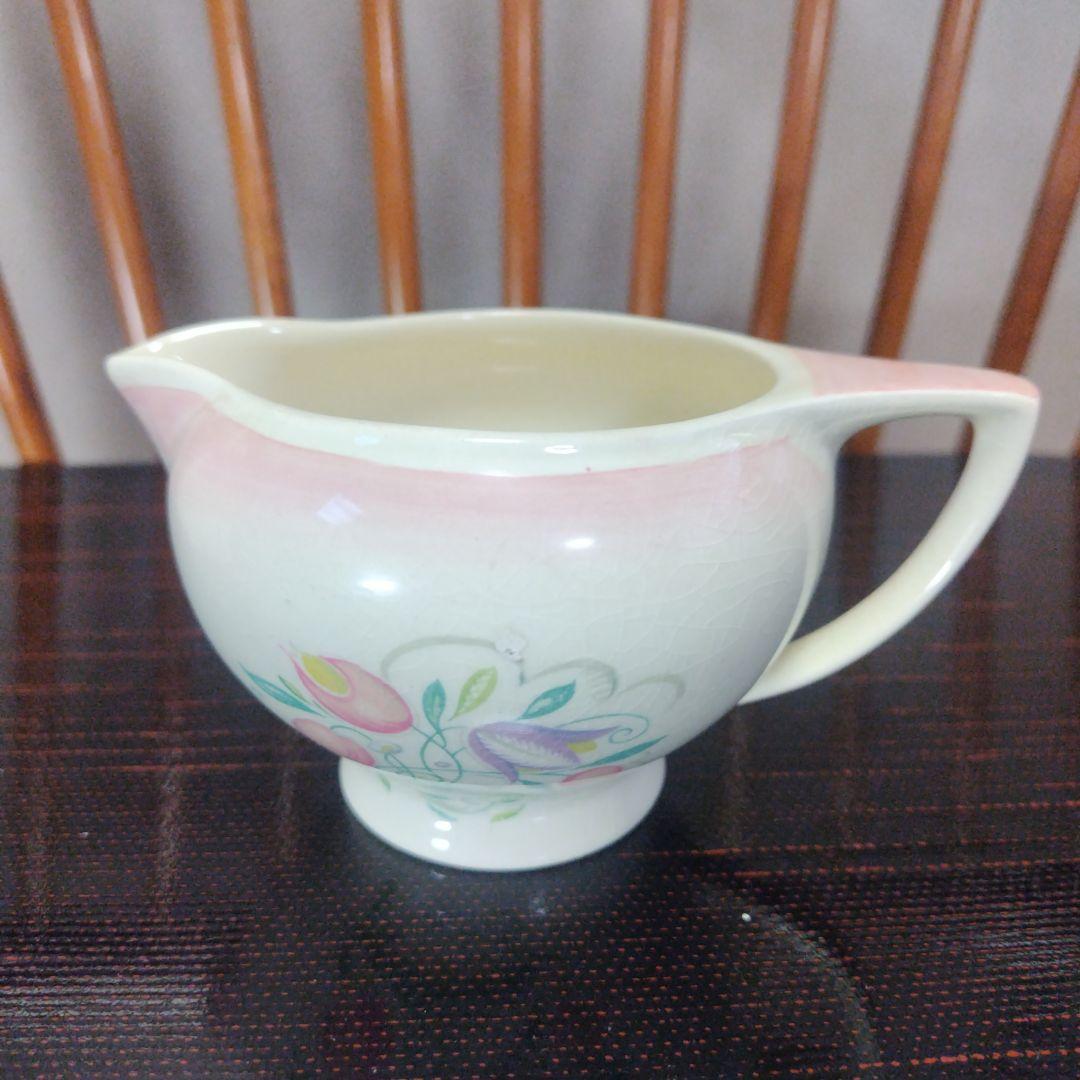 スージークーパー、ピンク「ドレスデンスプレイ」ミルクボトル＆シュガーボウル