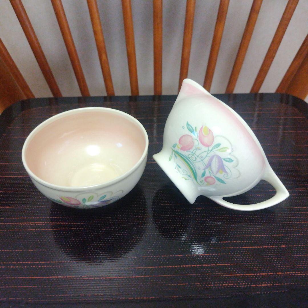スージークーパー、ピンク「ドレスデンスプレイ」ミルクボトル＆シュガーボウル