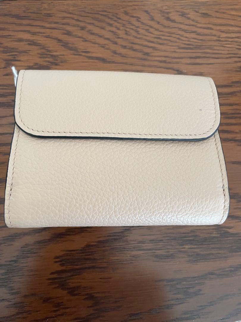 Chloé ベージュ 三つ折り財布