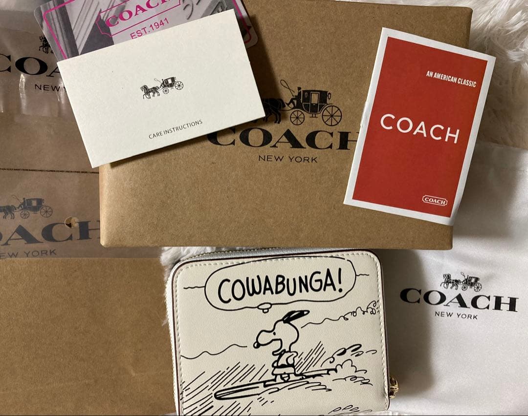 COACH x PEANUTS 二つ折り財布 スヌーピー
