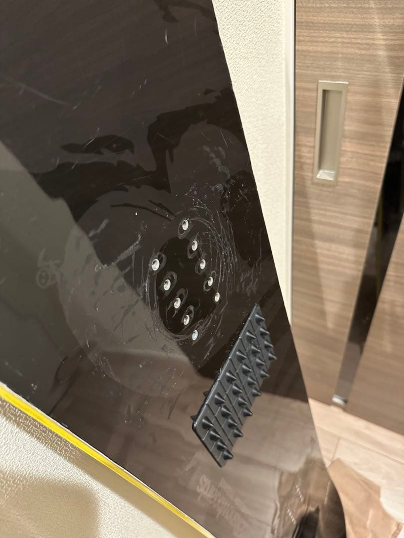 NOVEMBER ARTISTE ノーベンバー アーティスト スノーボード 板