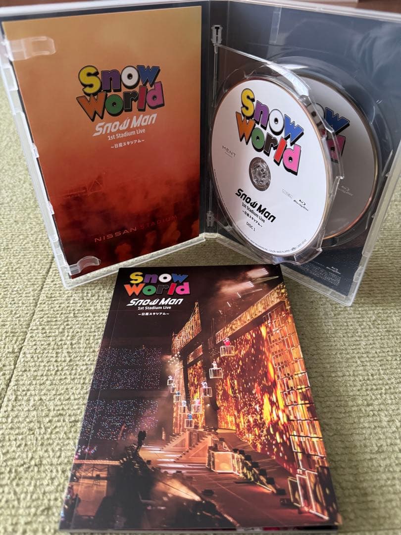 ち*る様 【Blu-Ray】 Man  World 日産スタジア