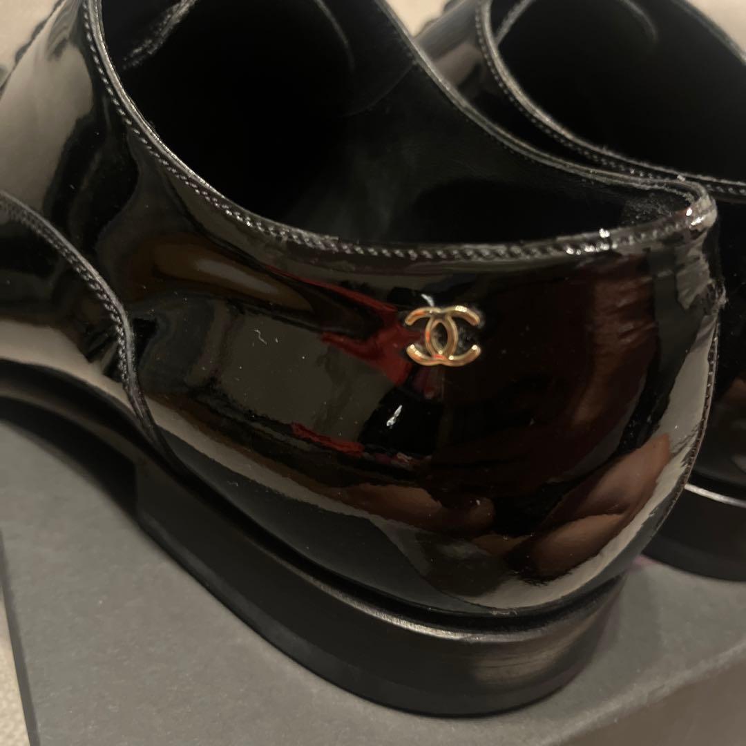 CHANEL エナメル ドレスシューズ ブラック　メンズ