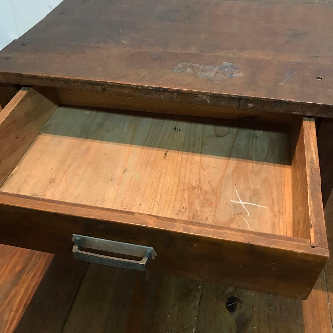 美品　木製　当時物　文机　ヴィンテージ　取手の金具も可愛い　どっしりした作り