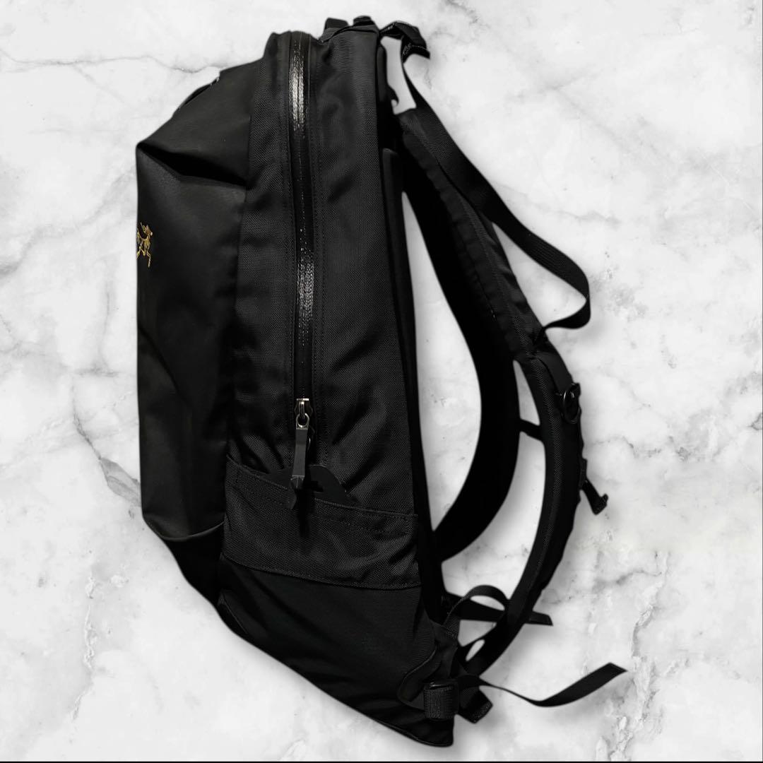 ARC'TERYX アークテリクス アロー22 リュック ブラック メンズ