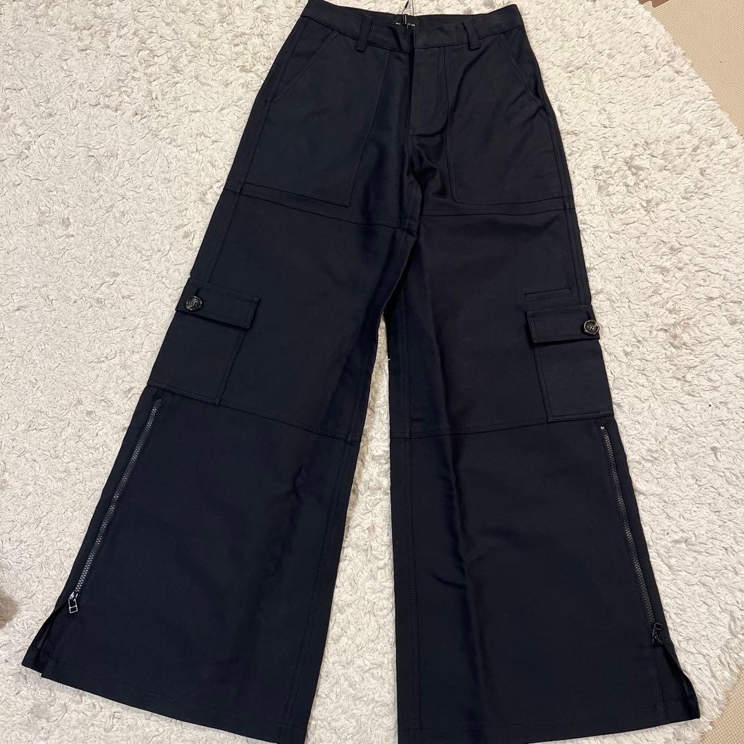 美品　MARC JACOBSブラックワークパンツ ワイドレッグ