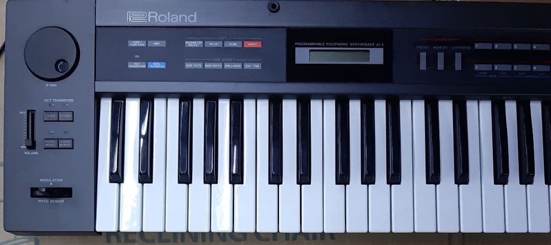 Roland αJUNO-2 シンセサイザー　アナログシンセ