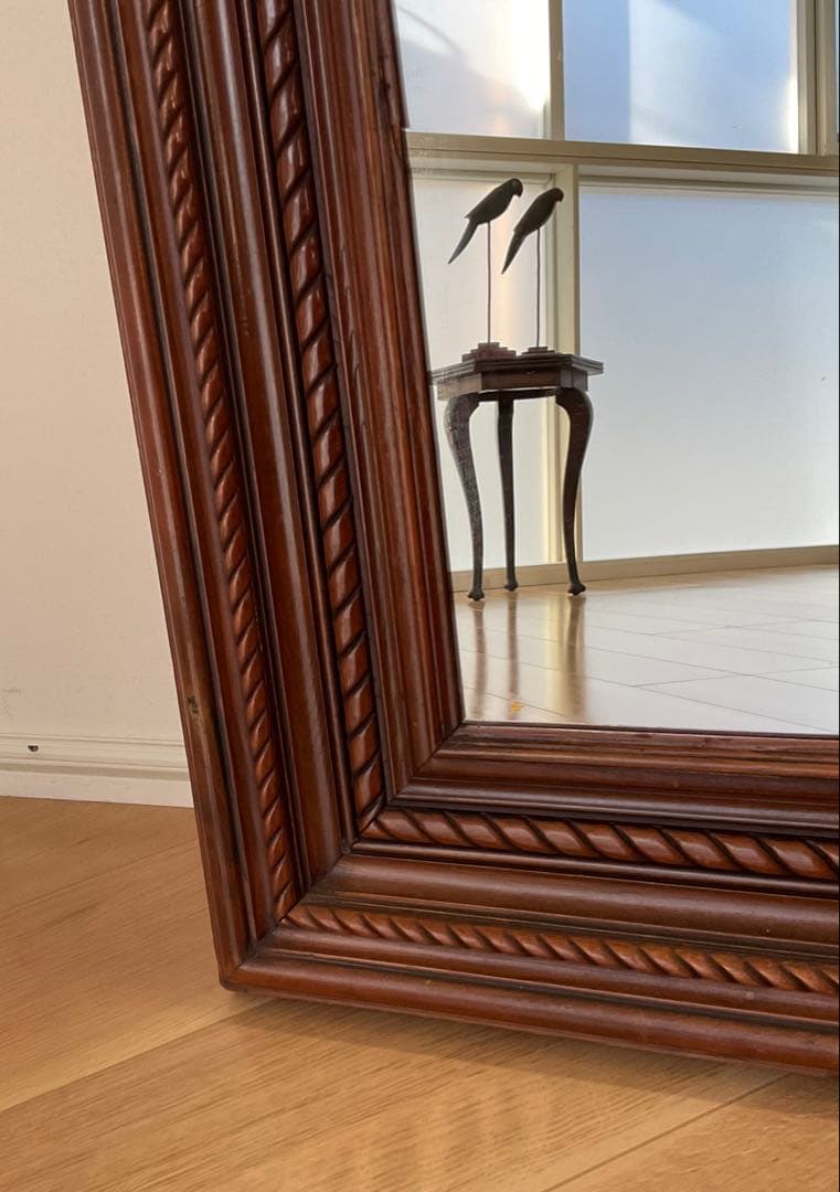 ヴィンテージ　ウォールミラー　壁掛け鏡　木製フレーム　スペイン製　アンティーク