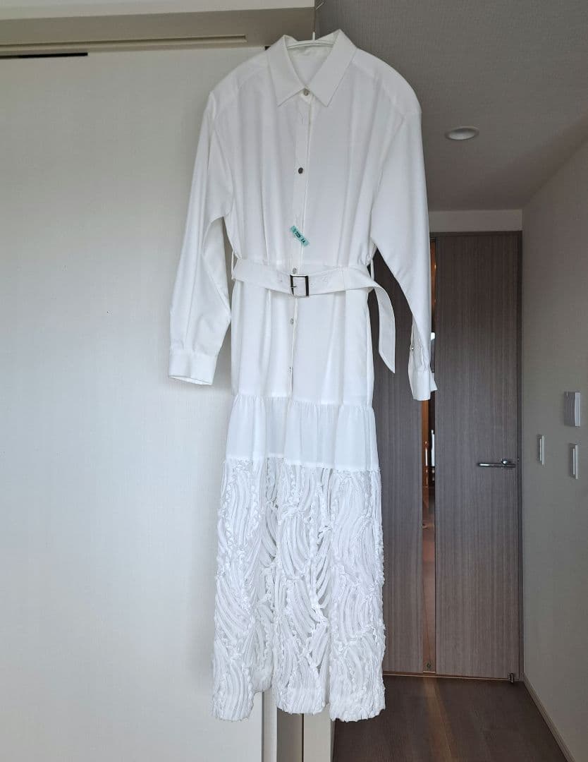 Diagram GRACE CONTINENTAL 刺繍ヘムシャツワンピース