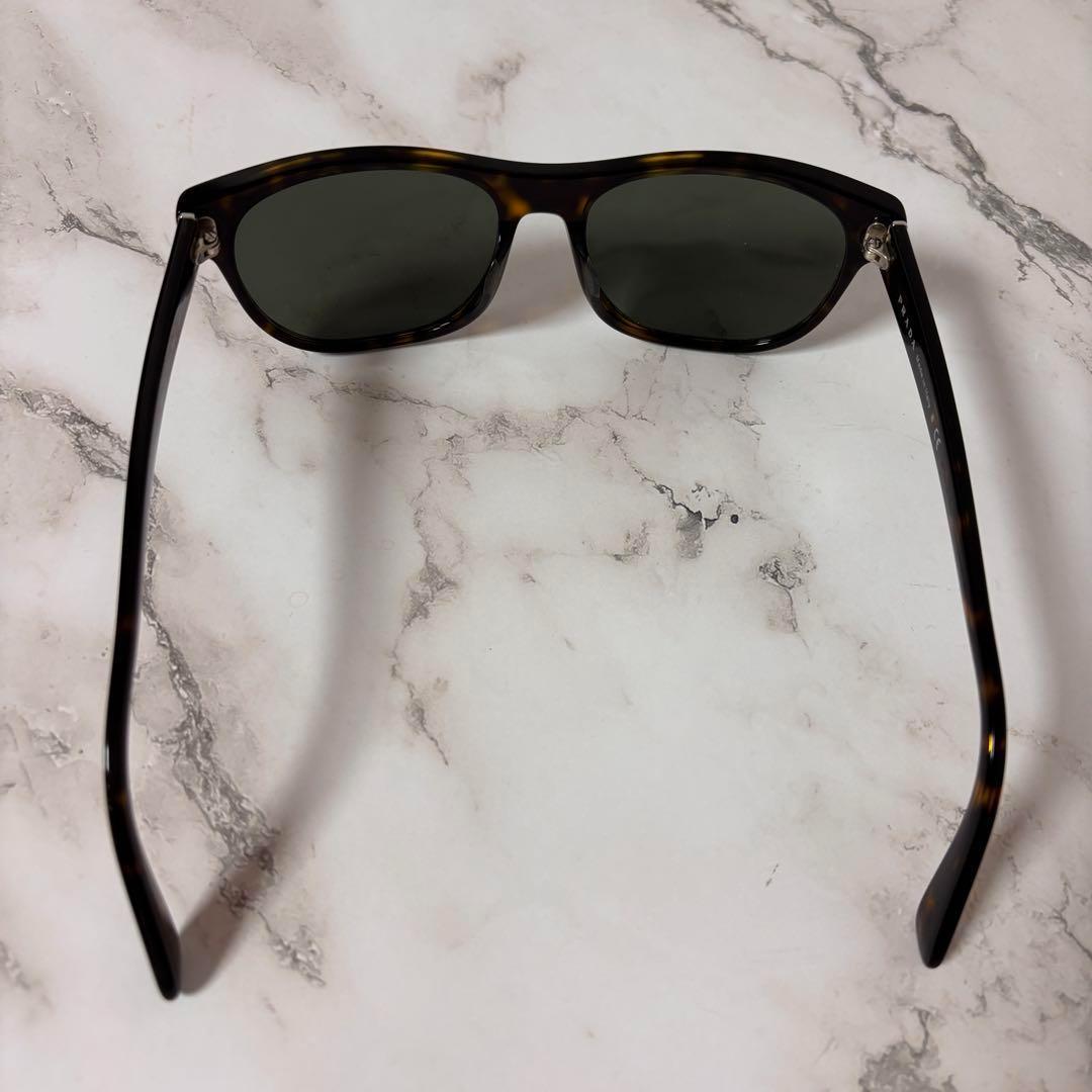 【美品】 プラダ サングラス ゴールドロゴ ユニセックス べっこう柄 ブラック