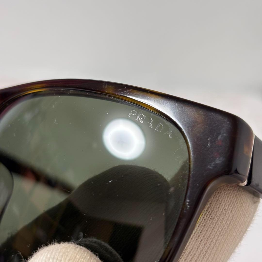 【美品】 プラダ サングラス ゴールドロゴ ユニセックス べっこう柄 ブラック